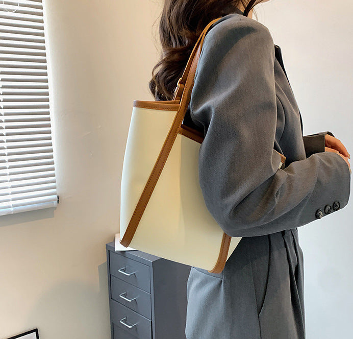 CL1402 - Bucket Beach Tote Bag