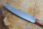 Kanetsune AUS-8 Serrated Blade Spread Knife 11cm Red Plywood Handle