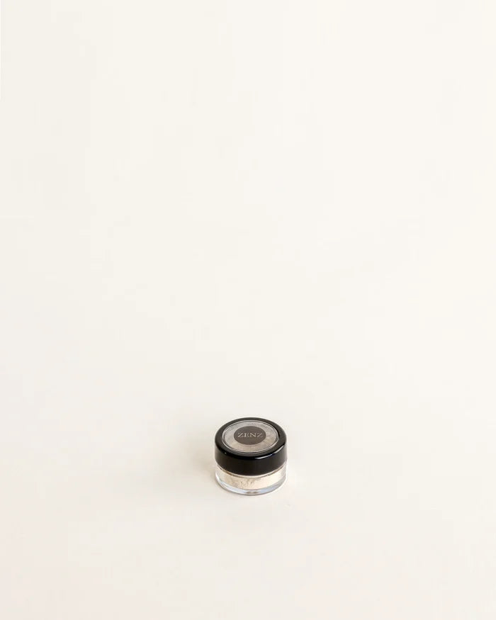 Mineral Eyeshadow Stella no. 52, ivory
