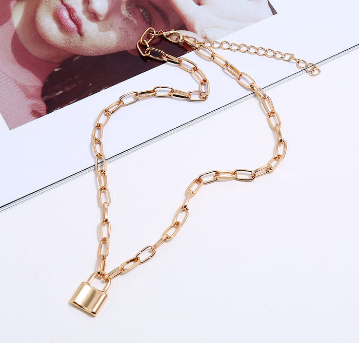 N2725 - American personality fashion cold wind lock element Necklace