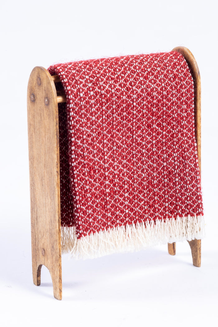 Quilt Stand by Roger Gutheil (Peyton Randolph House)