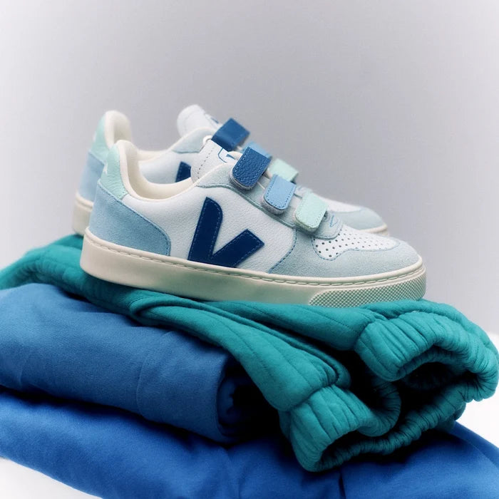 Veja | Leather V-10 Trainers | Ice Blue & Indigo Blue